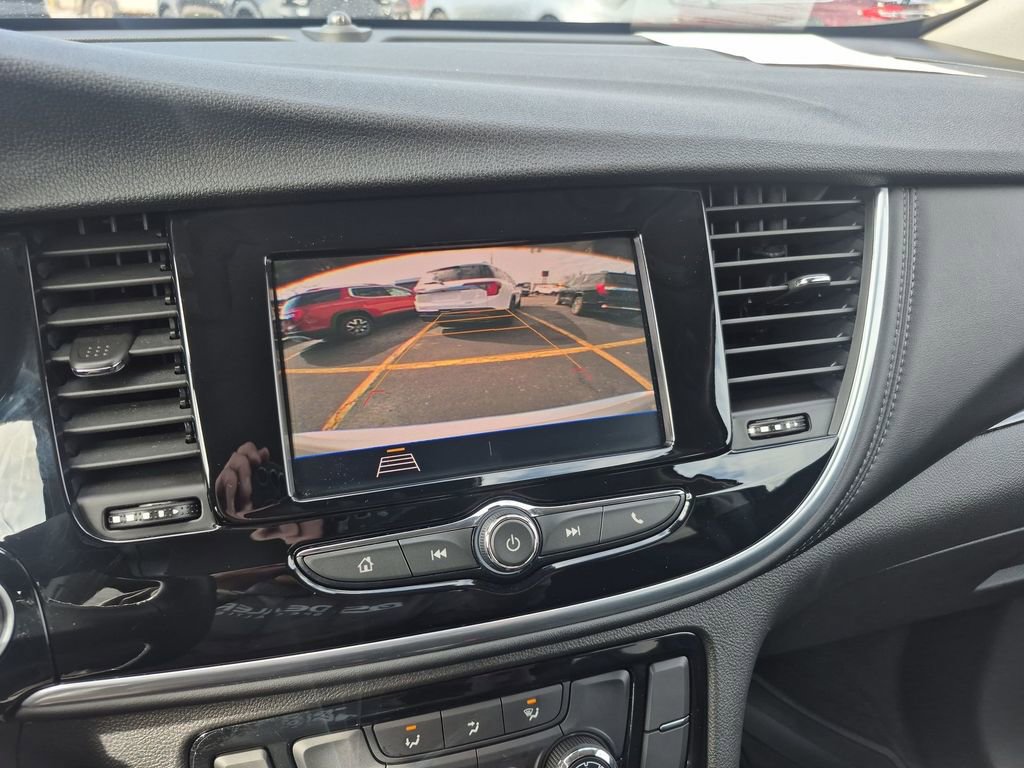 Certified 2022 Buick Encore Preferred w/ Safety Package image 18