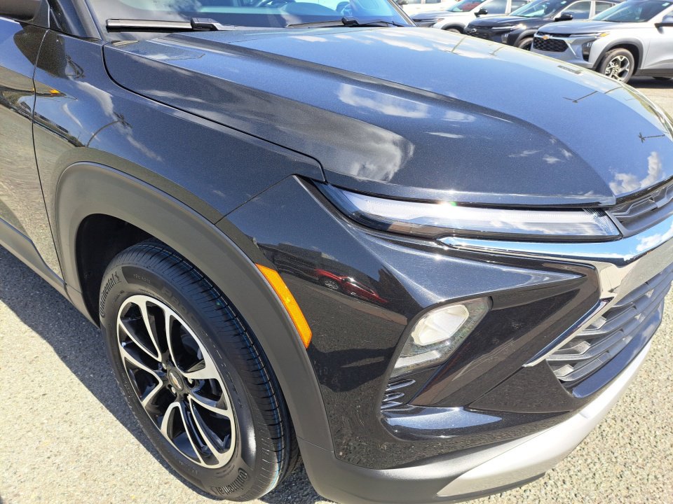 Certified 2024 Chevrolet TrailBlazer LT w/ LT Cold Weather Package FWD image 16