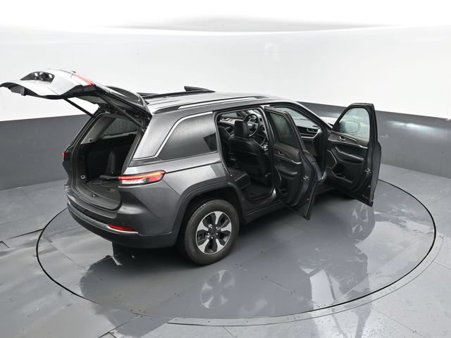 Used 2022 Jeep Grand Cherokee Limited 4xe AWD/4WD image 29