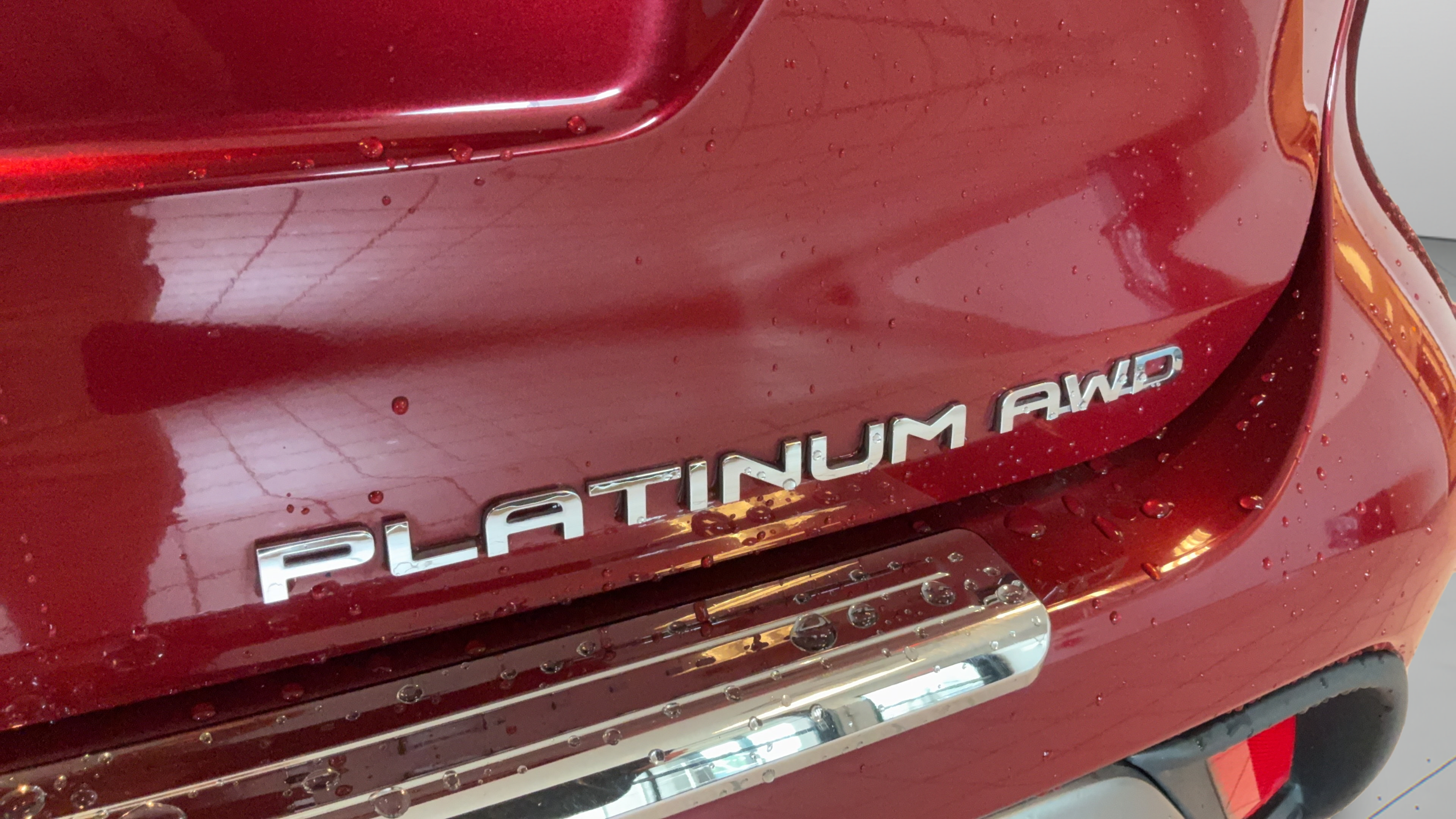 Certified 2024 Toyota Highlander Platinum AWD/4WD image 47