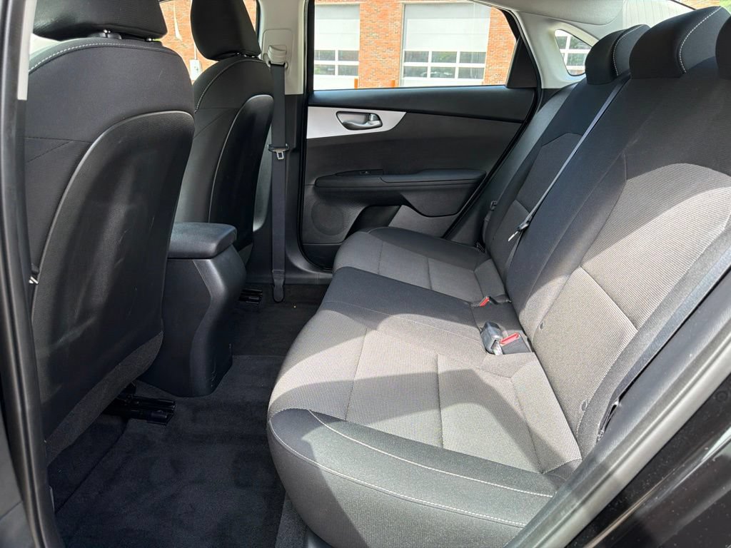 Certified 2022 Kia Forte LXS FWD image 26