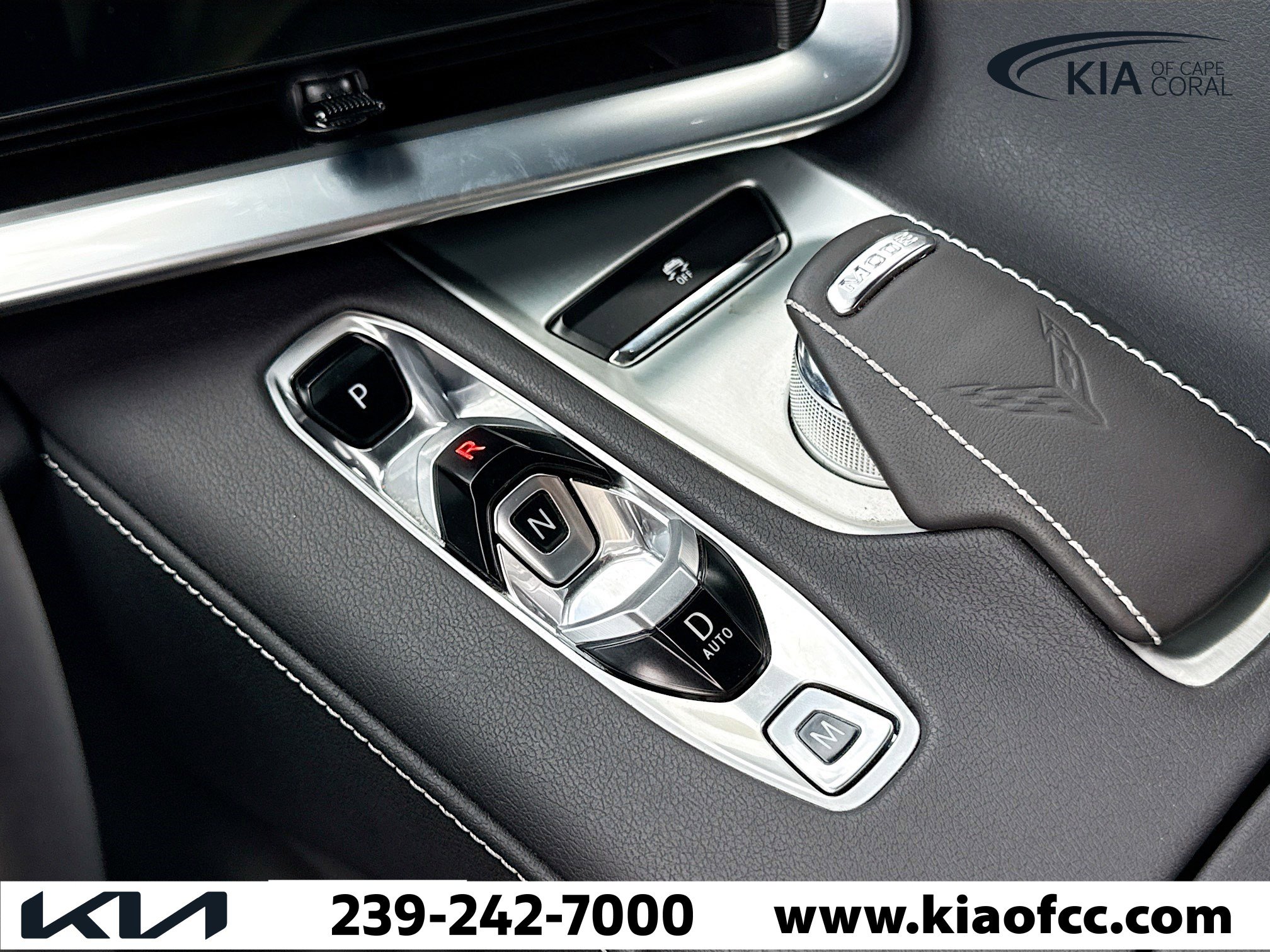 Used 2025 Chevrolet Corvette E-Ray image 25