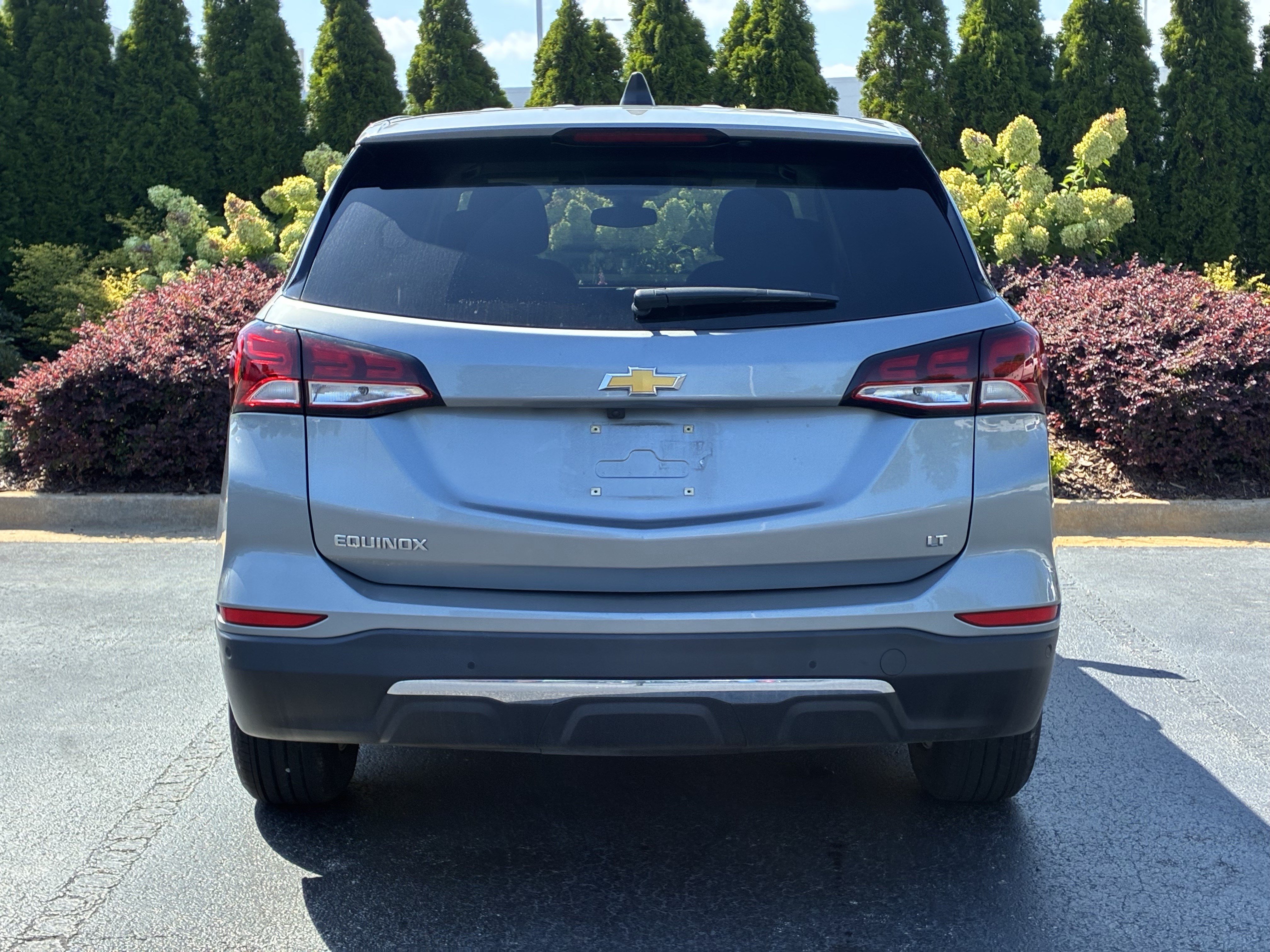 Used 2024 Chevrolet Equinox LT FWD image 8