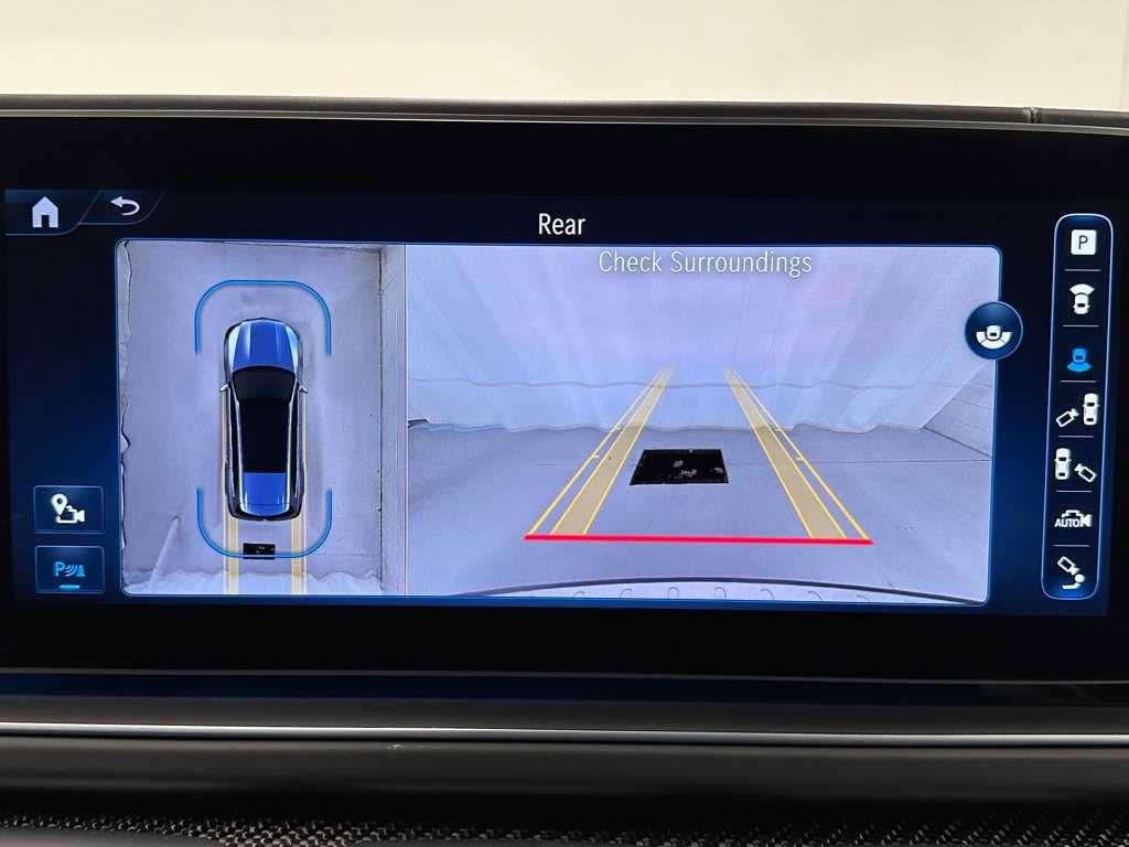 Used 2024 Mercedes-Benz GLS 63 AMG 4MATIC image 43