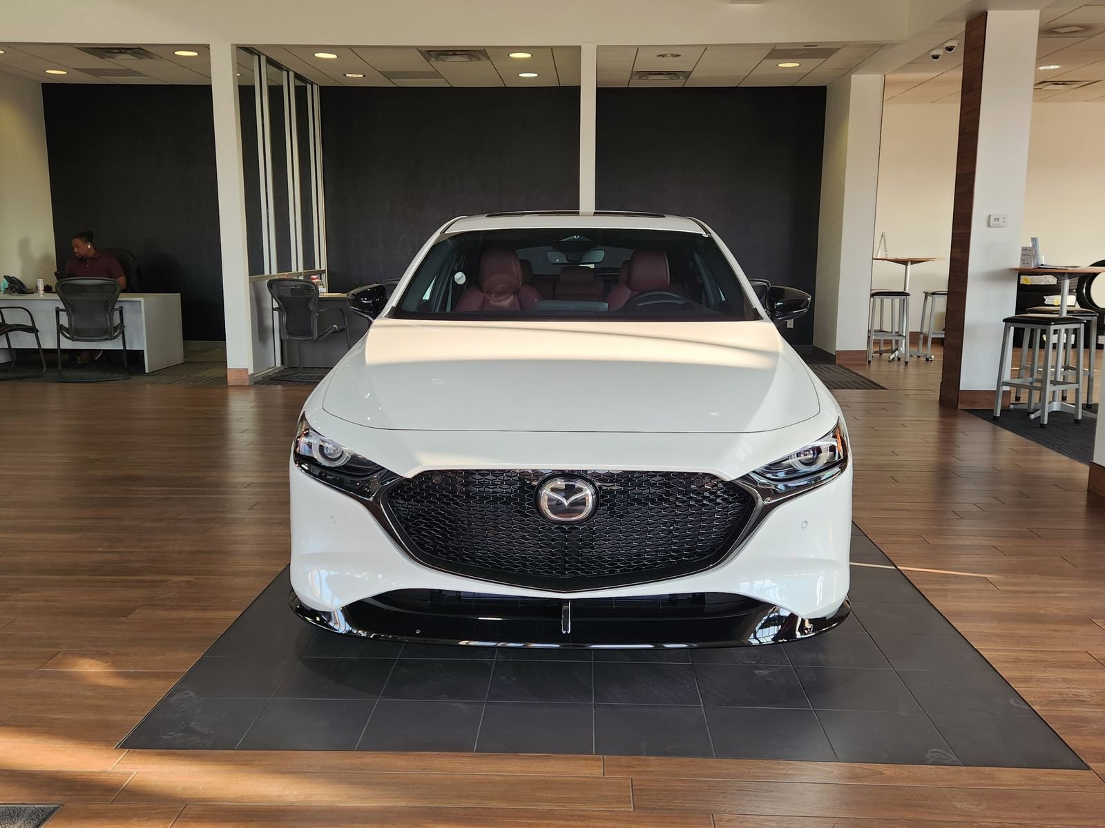 New 2026 MAZDA MAZDA3 Hatchback w/Premium Plus Pkg AWD/4WD image 6