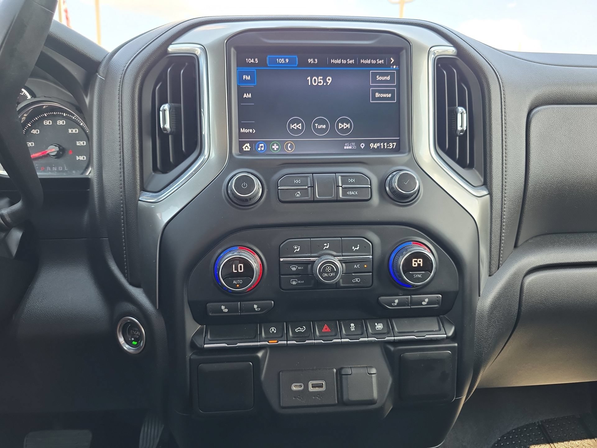 Used 2020 Chevrolet Silverado 1500 RST w/ All-Star Edition RWD image 22