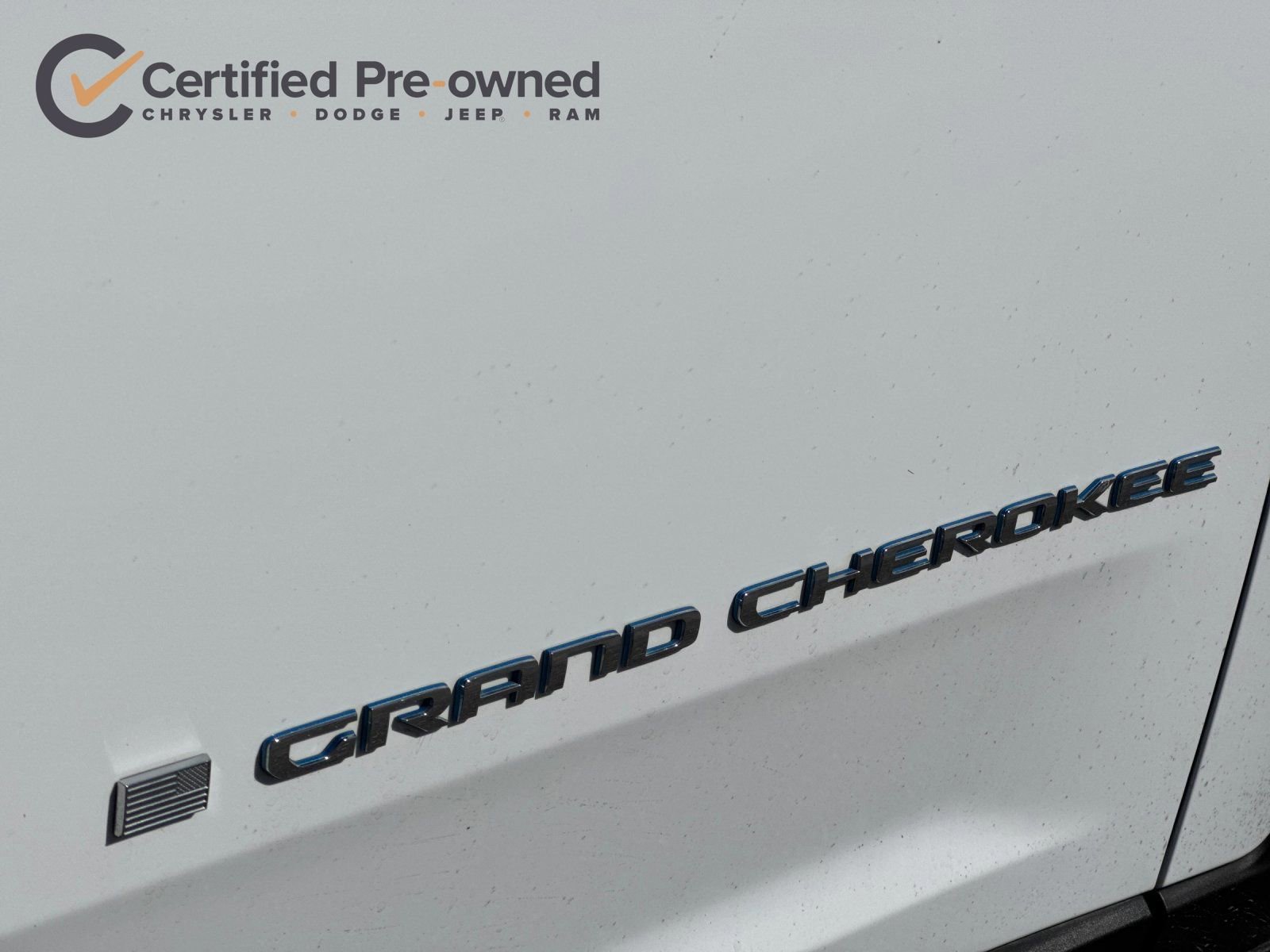 Used 2022 Jeep Grand Cherokee Limited 4xe image 28