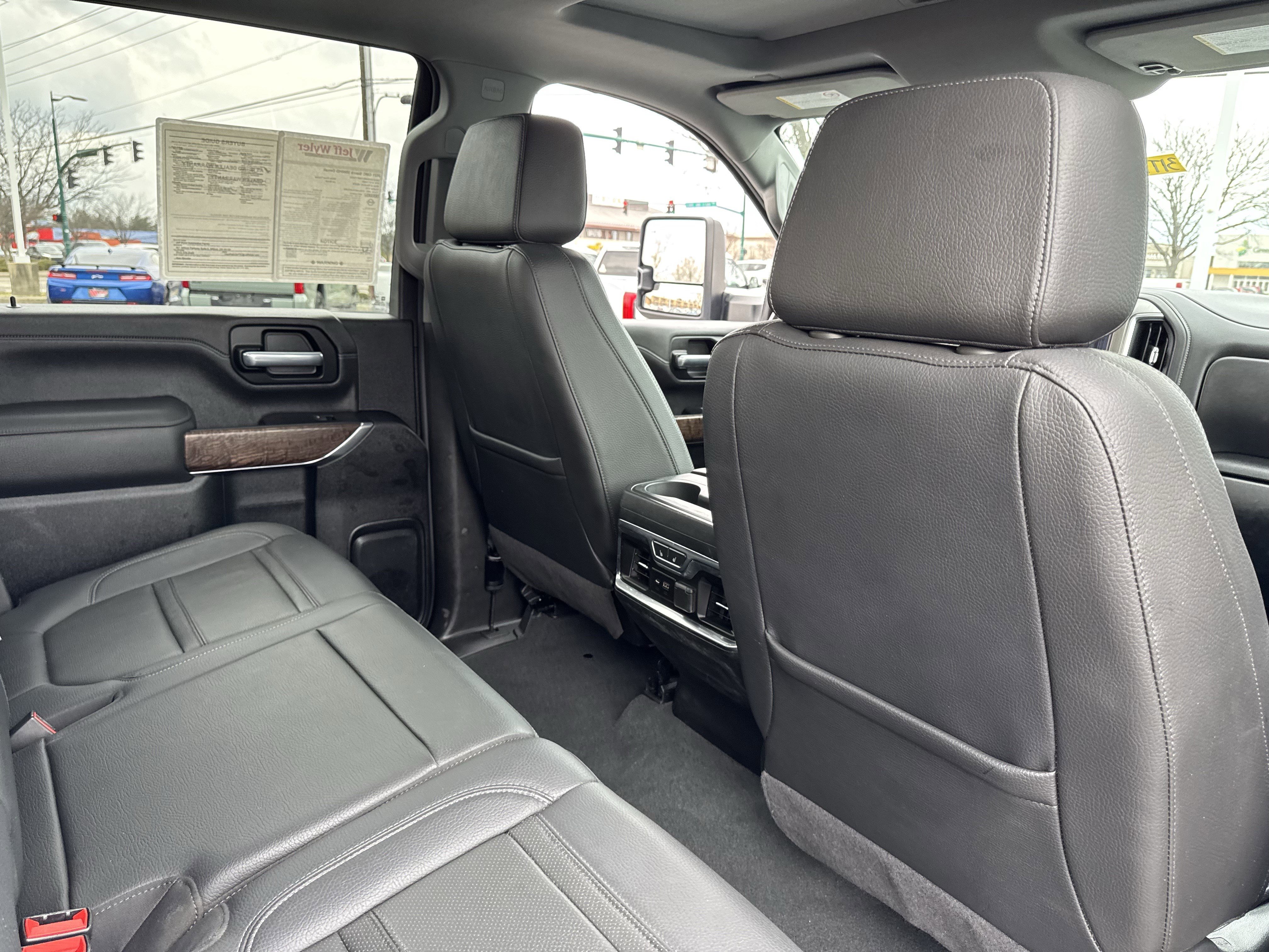 Used 2021 GMC Sierra 3500 Denali w/ Denali Ultimate Package image 33