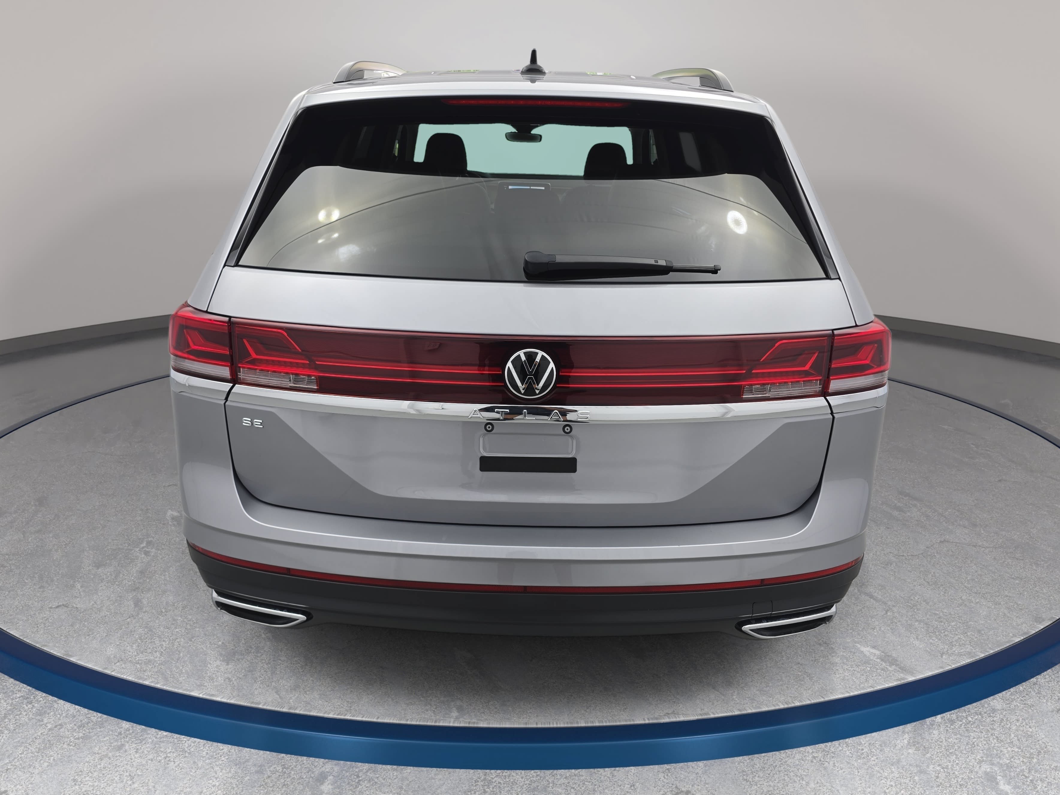 Certified 2026 Volkswagen Atlas SE FWD image 6