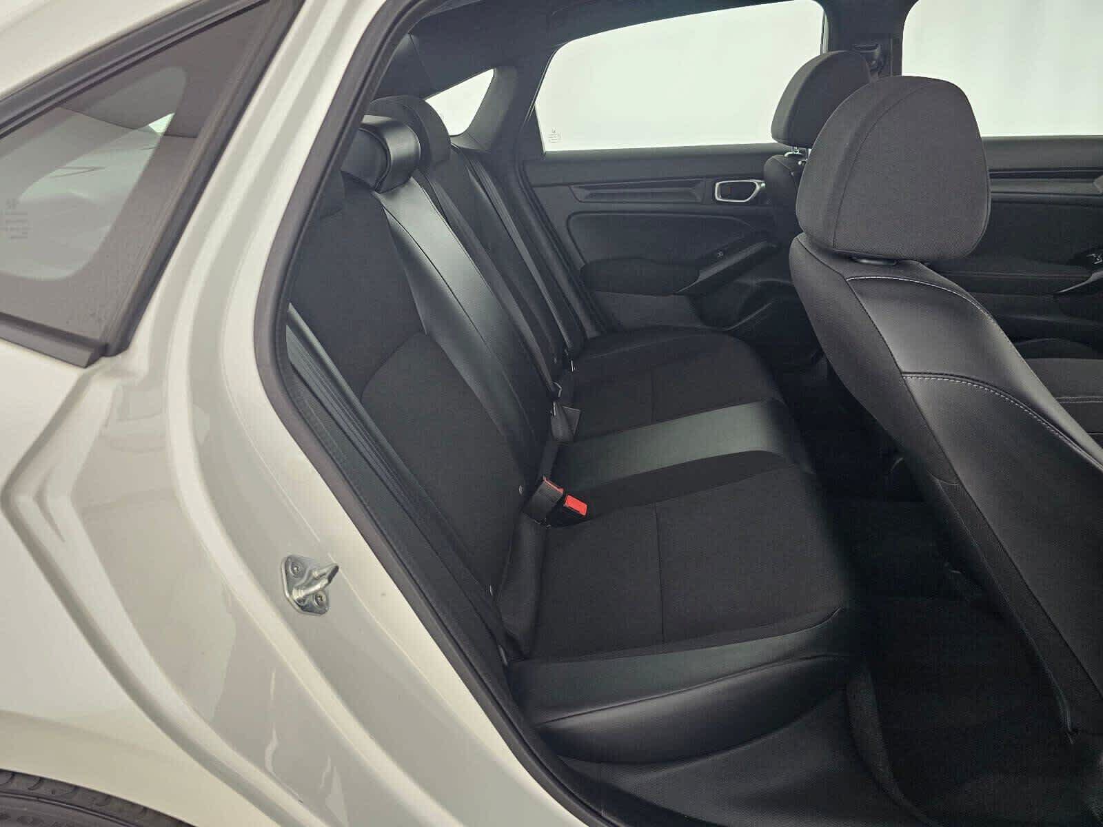 Used 2023 Honda Civic Sport image 12