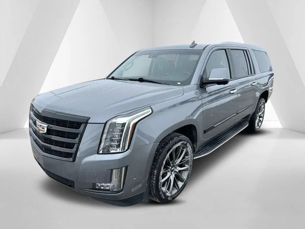 Used 2020 Cadillac Escalade ESV Luxury w/ Escalade Sport Edition image 3
