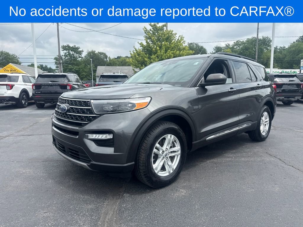 Used 2020 Ford Explorer XLT w/ Equipment Group 202A AWD/4WD image 2
