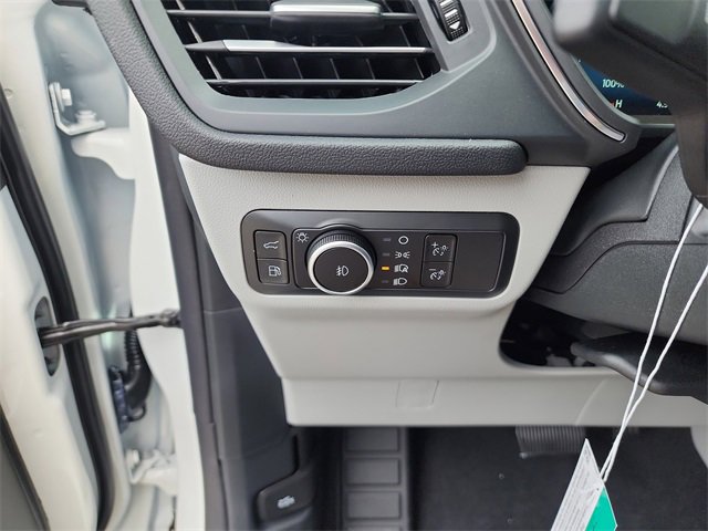 New 2026 Ford Escape SE w/ PHEV Premium Package FWD image 26