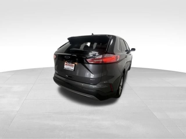 Used 2024 Ford Edge SEL AWD/4WD image 7