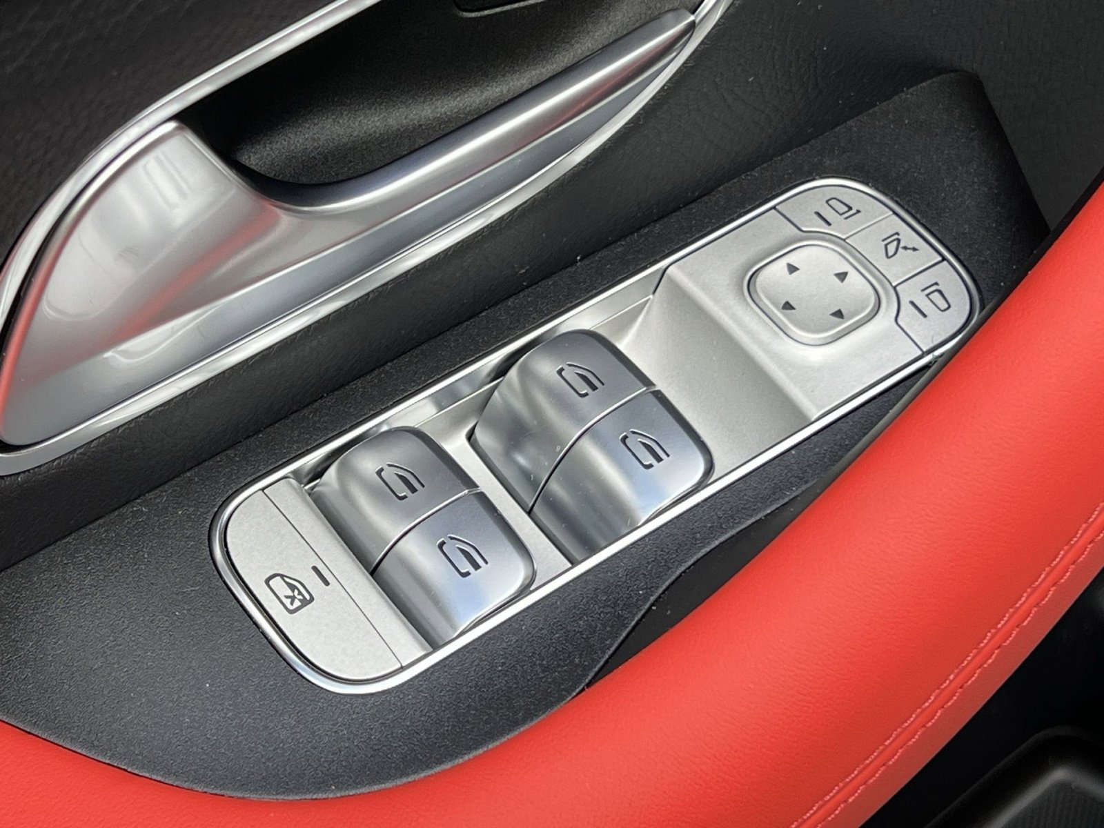 New 2026 Mercedes-Benz GLE 53 AMG 4MATIC Coupe image 13