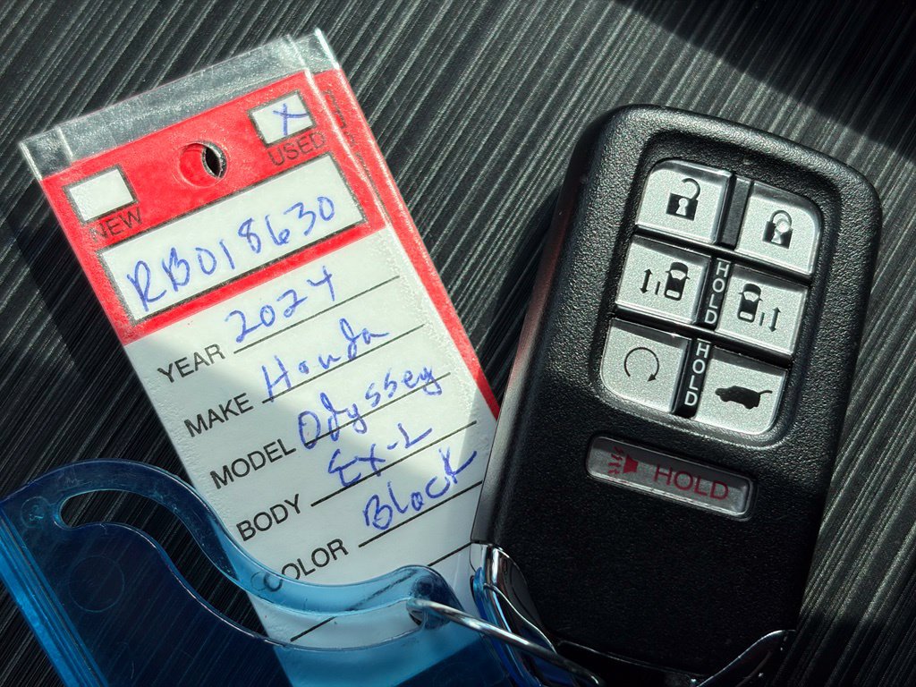 Used 2024 Honda Odyssey EX-L image 41