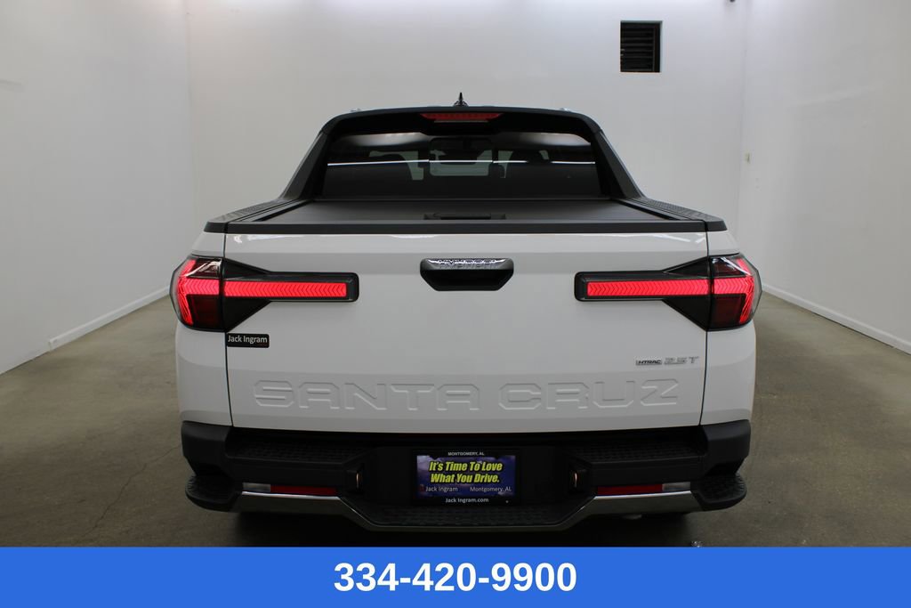 Used 2024 Hyundai Santa Cruz Limited image 3