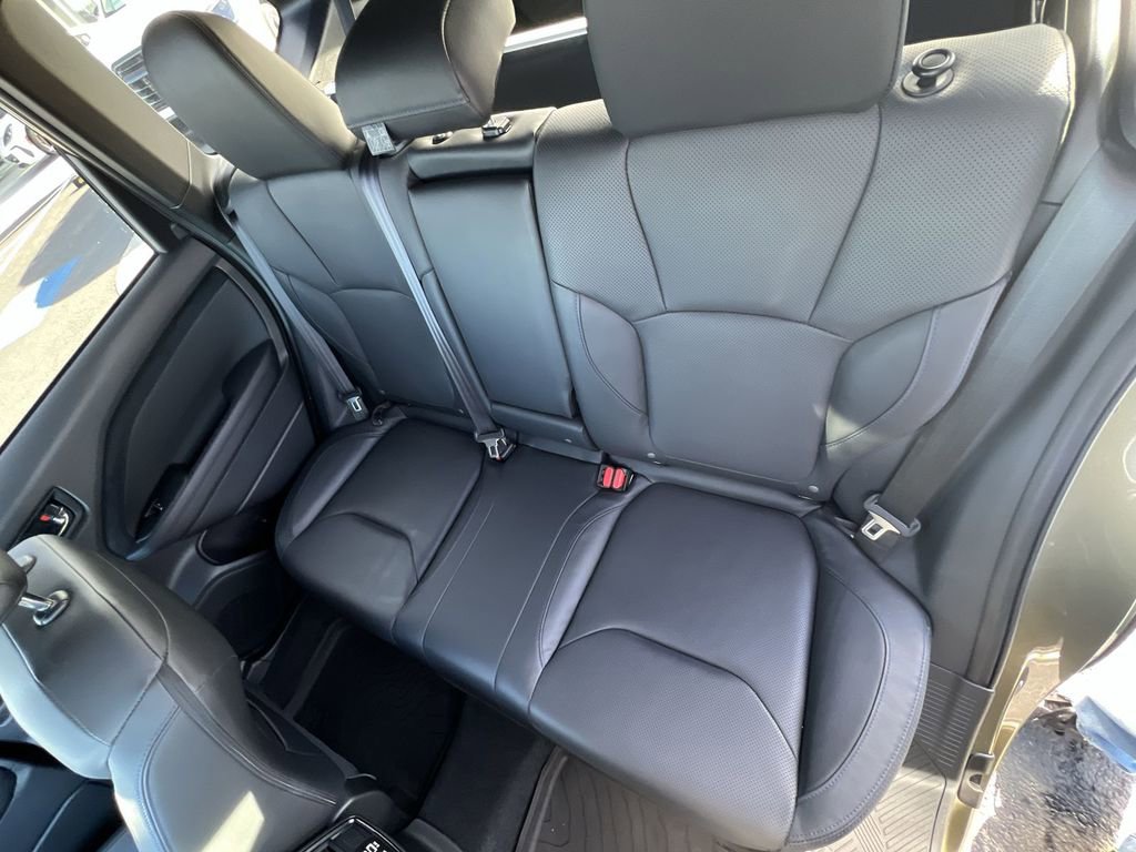 Used 2025 Subaru Forester Limited image 26