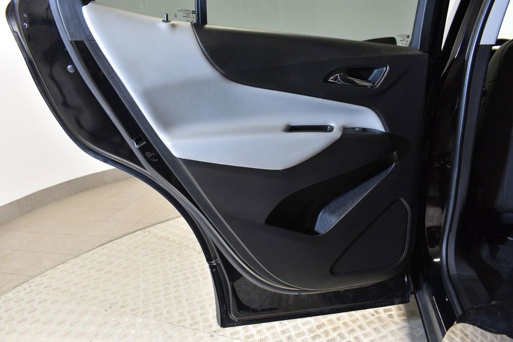 Used 2019 Chevrolet Equinox LS w/ LS Convenience Package image 26