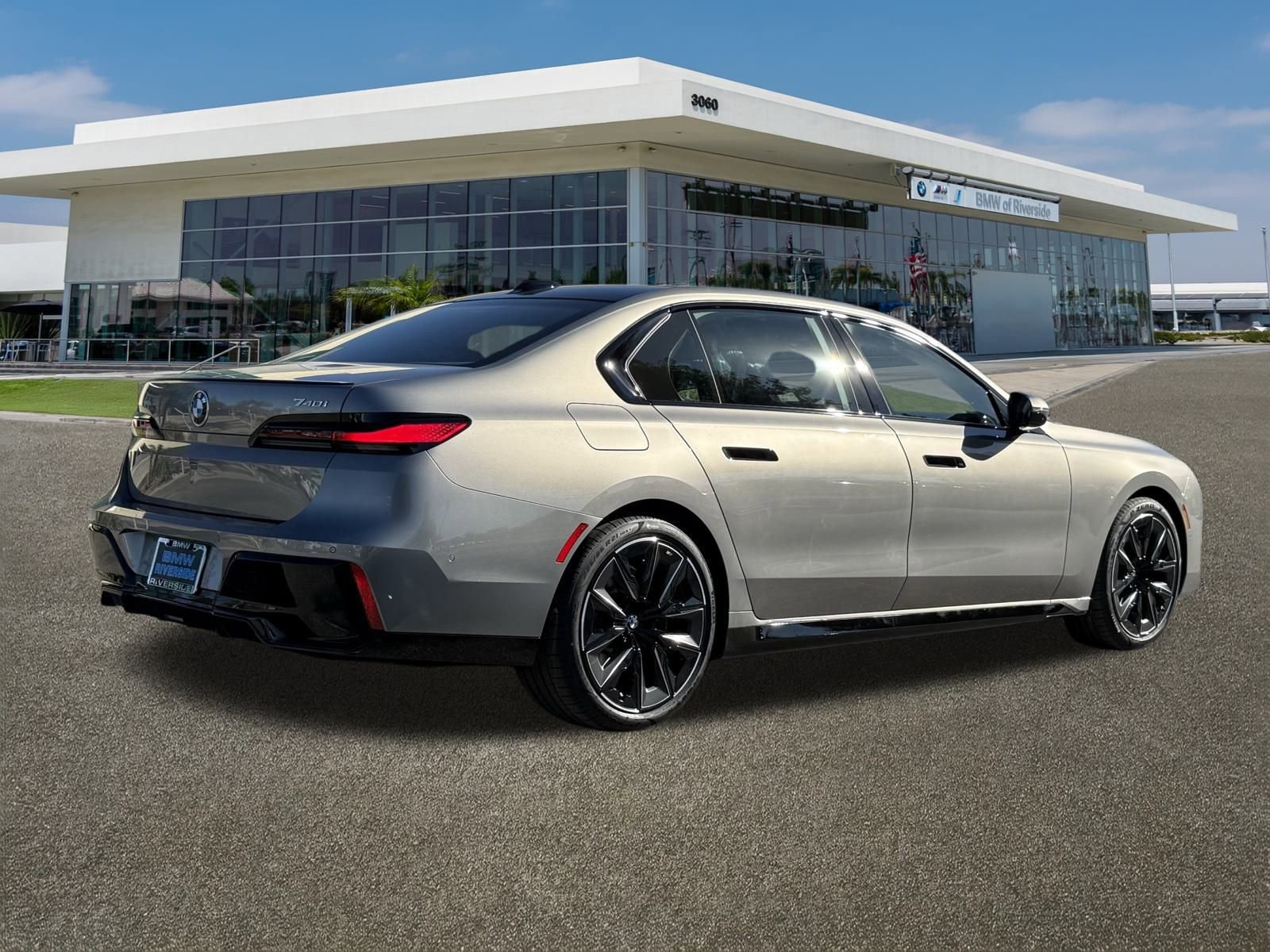 New 2026 BMW 740i w/ Premium Package image 11