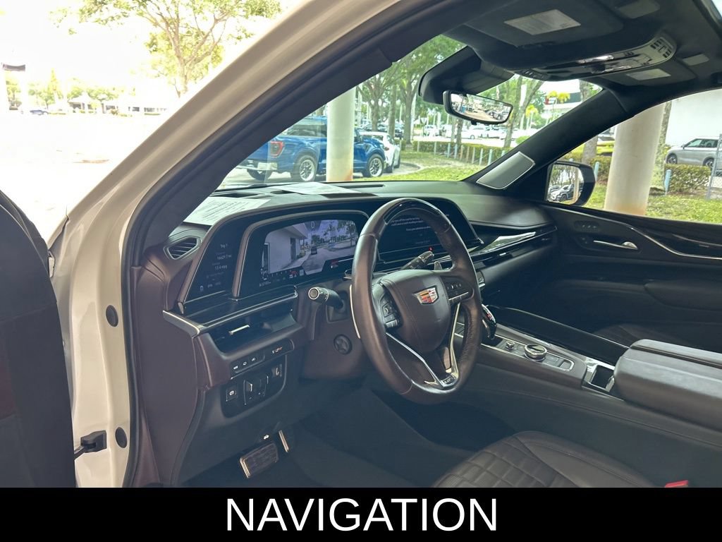 Used 2024 Cadillac Escalade V AWD/4WD image 7
