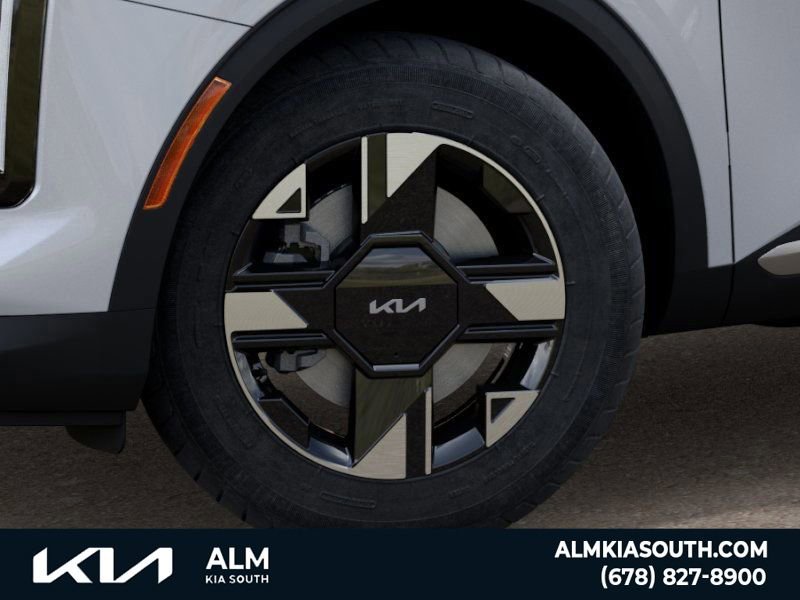 New 2026 Kia Sportage LX image 9