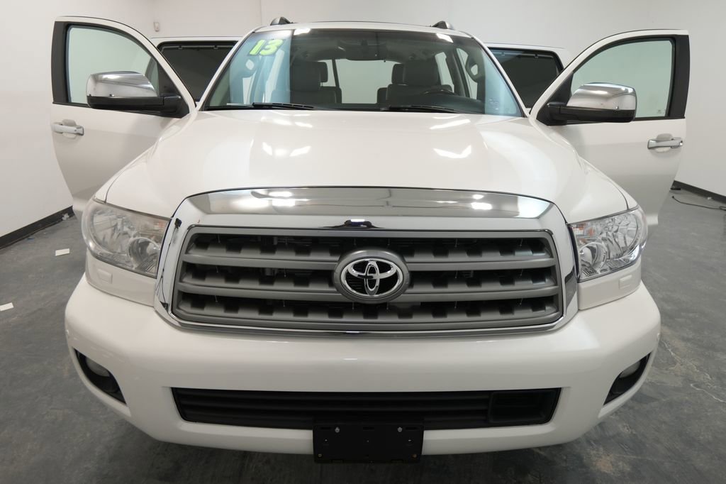Used 2013 Toyota Sequoia Platinum image 37