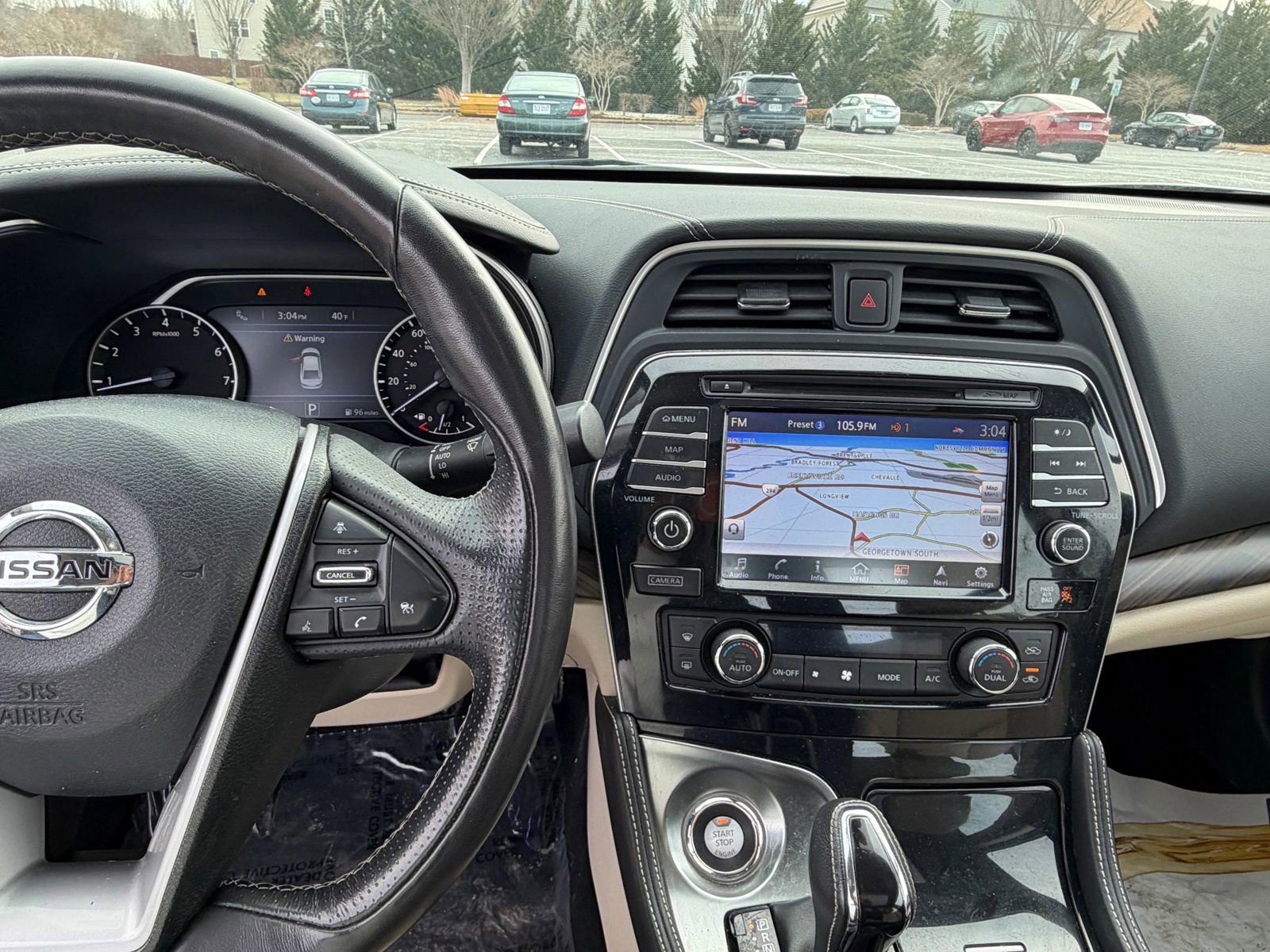 Used 2016 Nissan Maxima Platinum w/ Interior Lighting Package image 7