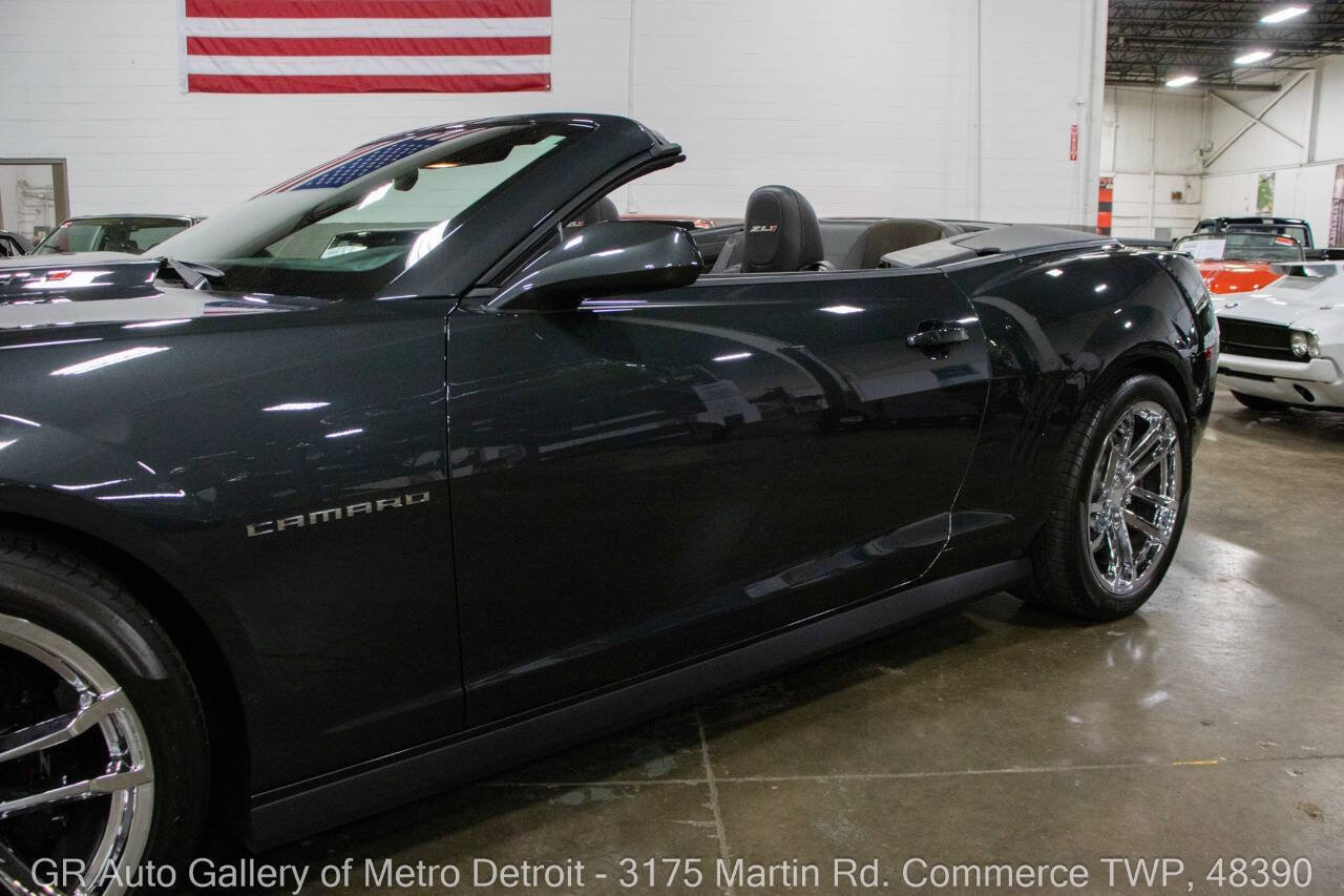 Used 2013 Chevrolet Camaro ZL1 RWD image 22