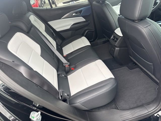 New 2025 Chevrolet Equinox EV LT w/ Convenience Package II FWD image 26
