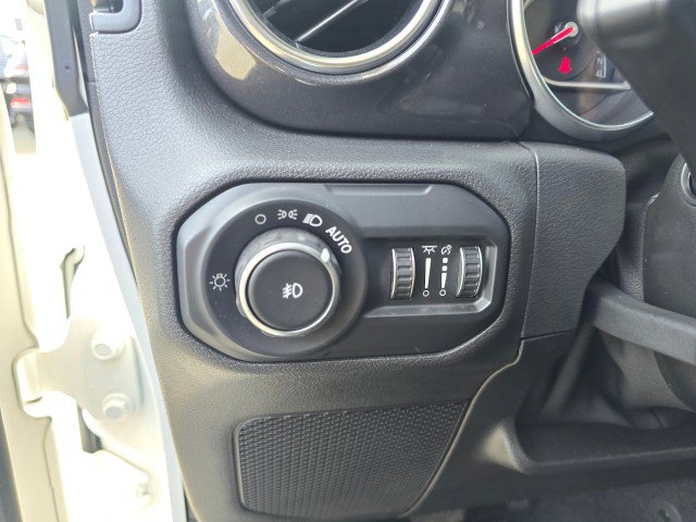 Certified 2021 Jeep Wrangler Unlimited Rubicon 392 w/ Trailer Tow Package image 26