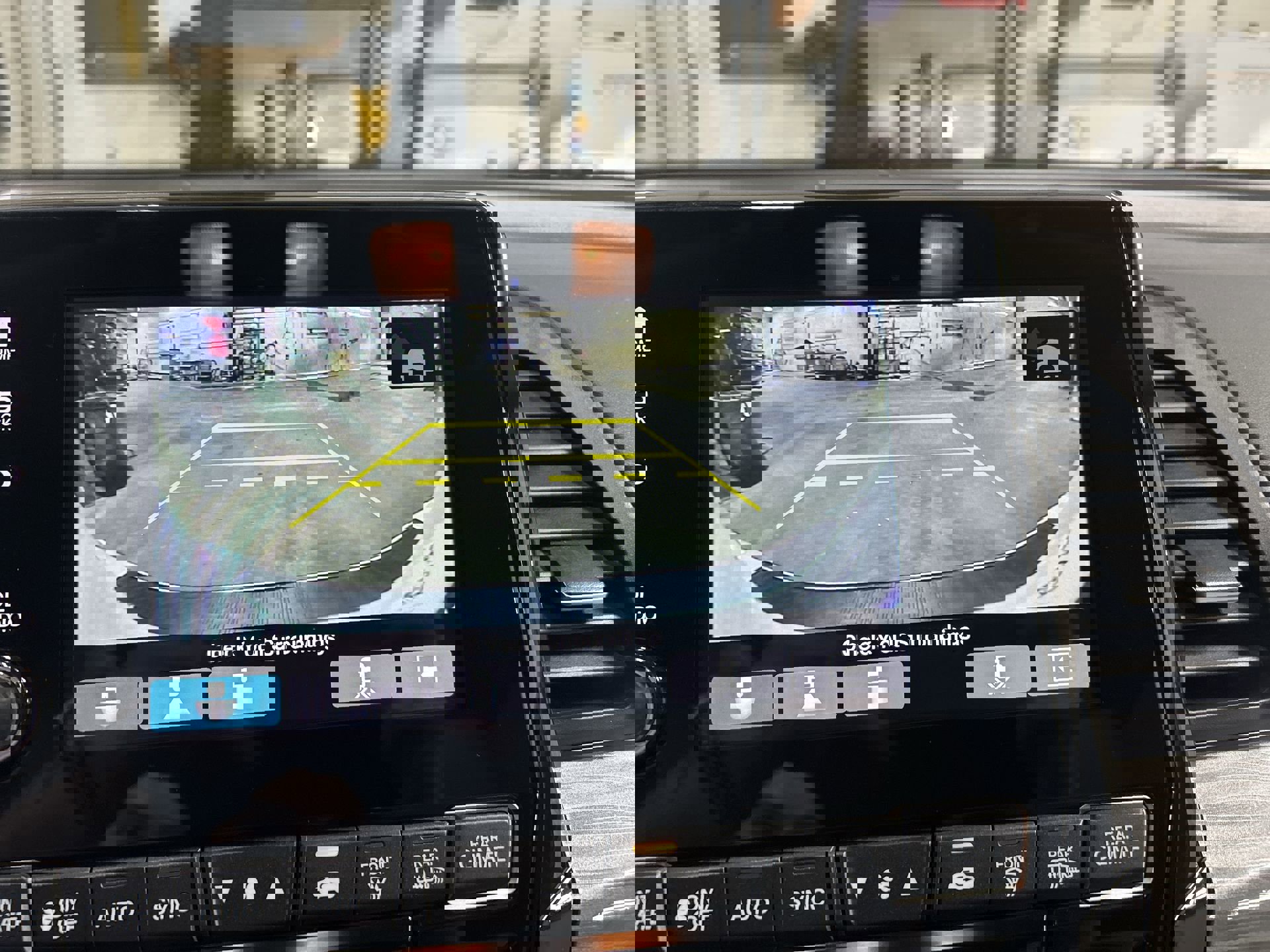 Used 2024 Honda Odyssey Elite image 16