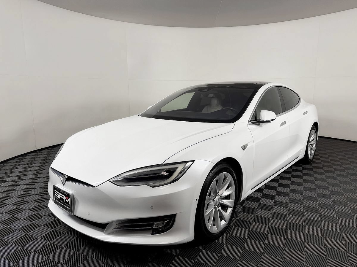 Used 2016 Tesla Model S 70D AWD/4WD image 2