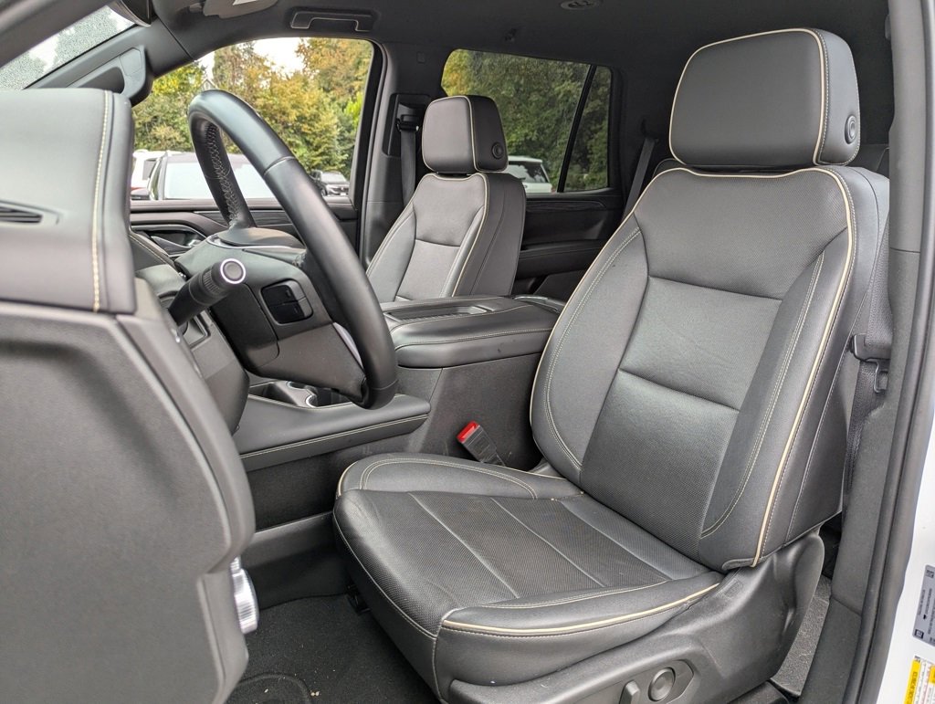 Used 2023 GMC Yukon SLT image 27