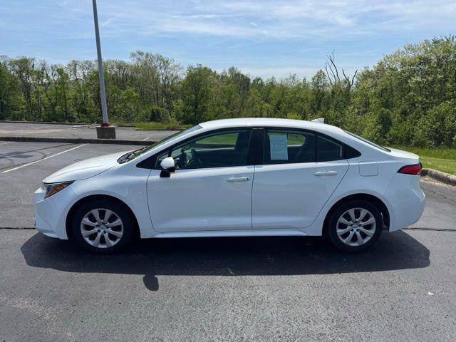 Certified 2024 Toyota Corolla LE FWD image 6