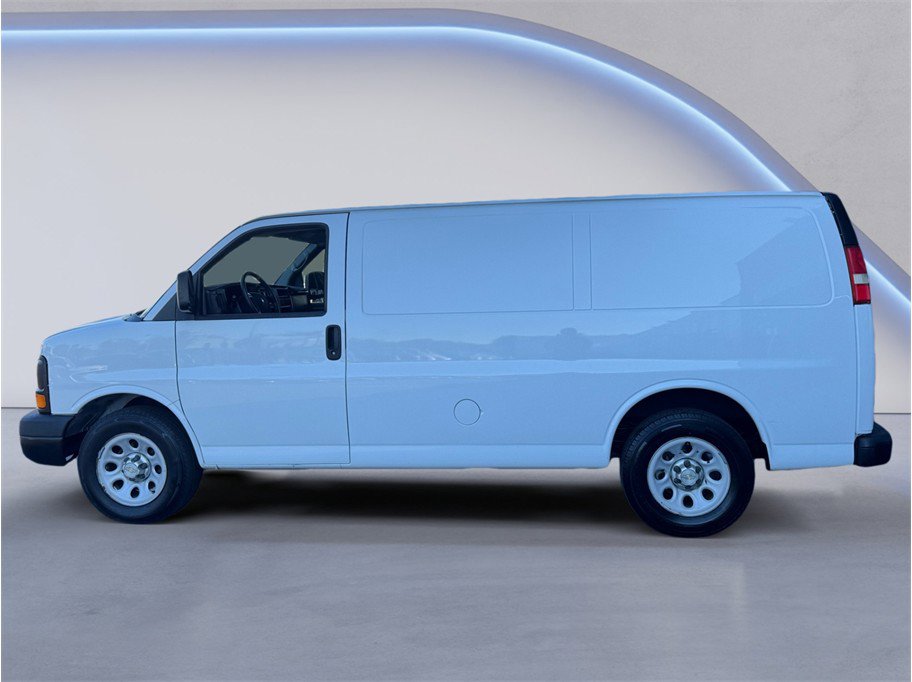 Used 2012 Chevrolet Express 1500 image 3