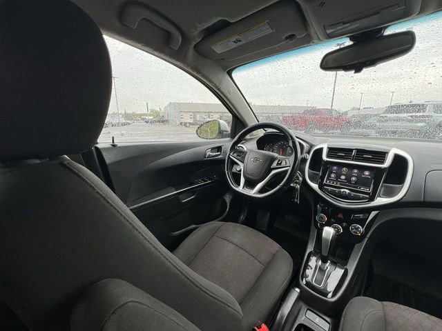 Used 2019 Chevrolet Sonic LT FWD image 17
