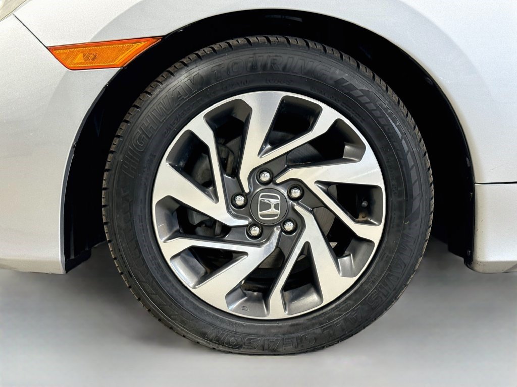 Used 2018 Honda Civic EX image 37