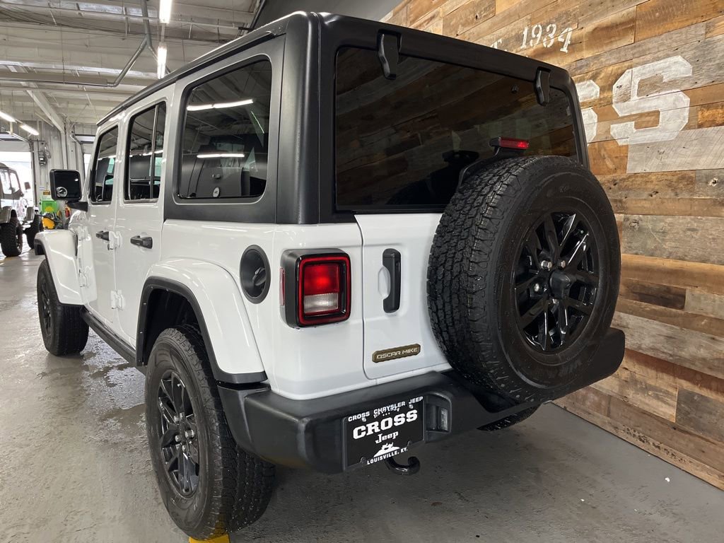 Used 2023 Jeep Wrangler Freedom Edition image 20