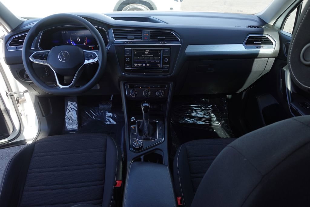 Used 2022 Volkswagen Tiguan S image 25