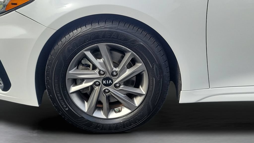 Used 2019 Kia Optima LX FWD image 25