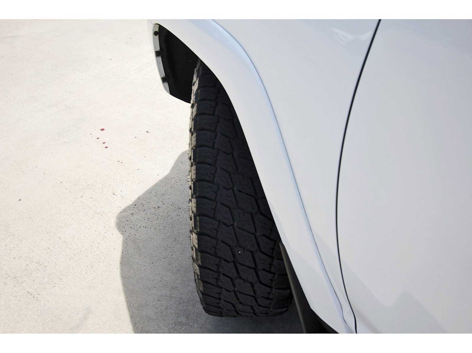 Used 2023 Toyota 4Runner SR5 Premium w/ Moonroof Package RWD image 29