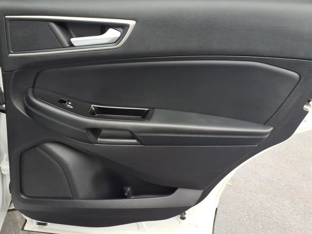 Used 2019 Ford Edge SEL w/ Equipment Group 201A image 14