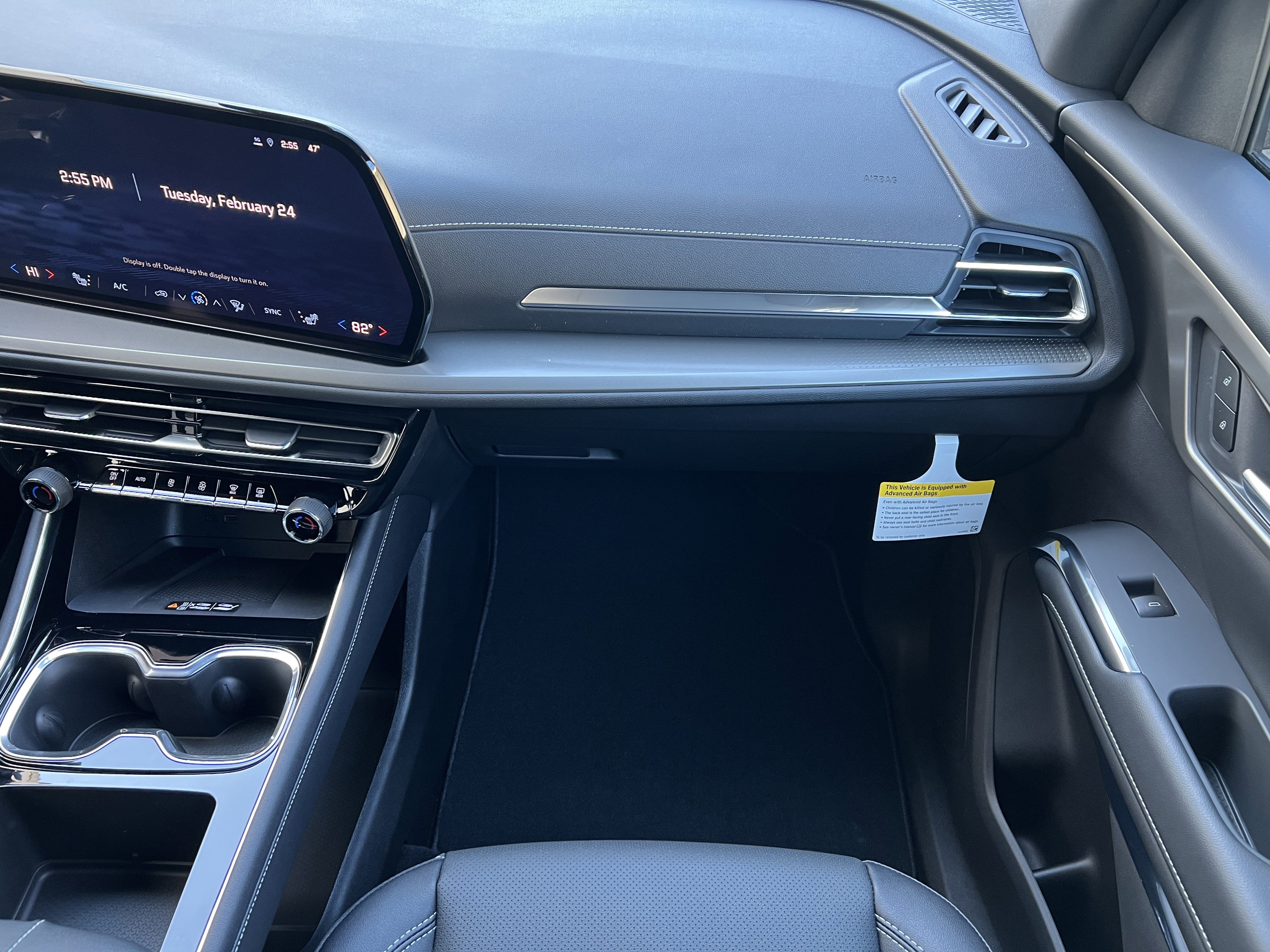 New 2026 Chevrolet Traverse LT image 37