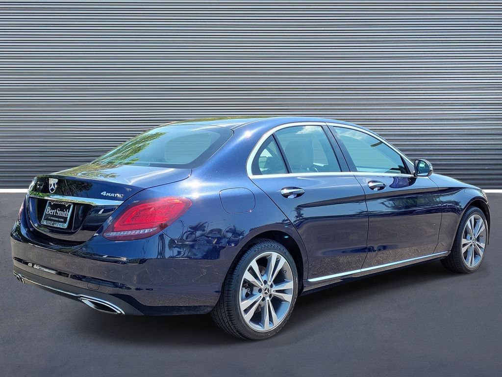 Used 2020 Mercedes-Benz C 300 4MATIC Sedan image 3