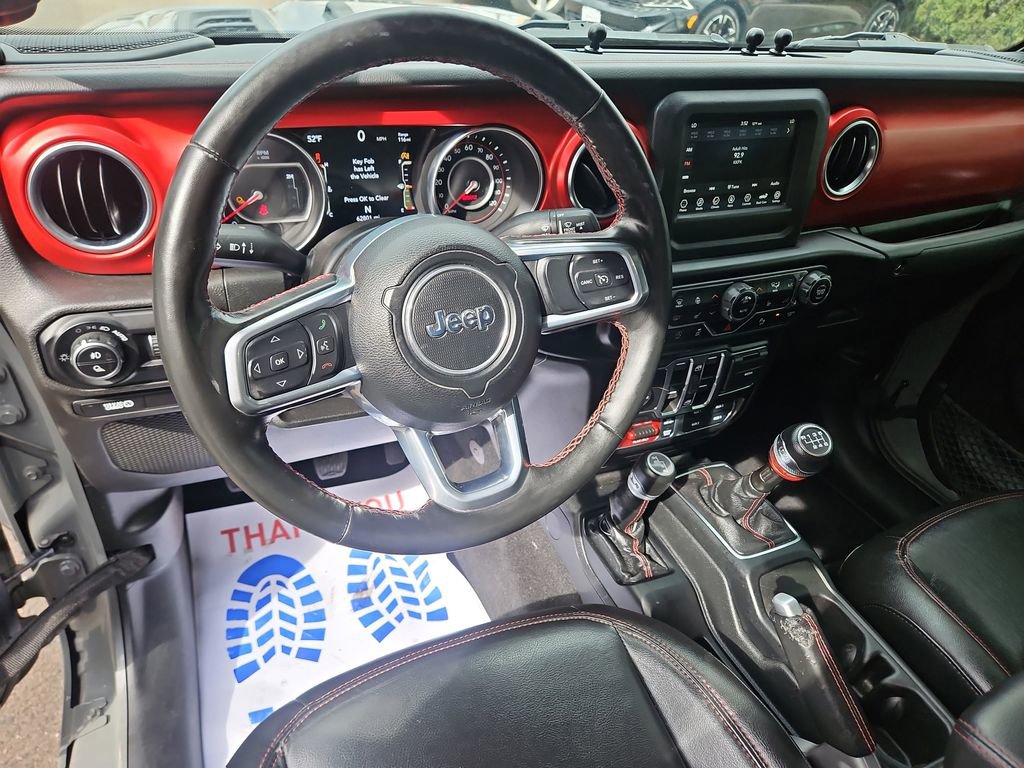 Used 2021 Jeep Gladiator Rubicon AWD/4WD image 9