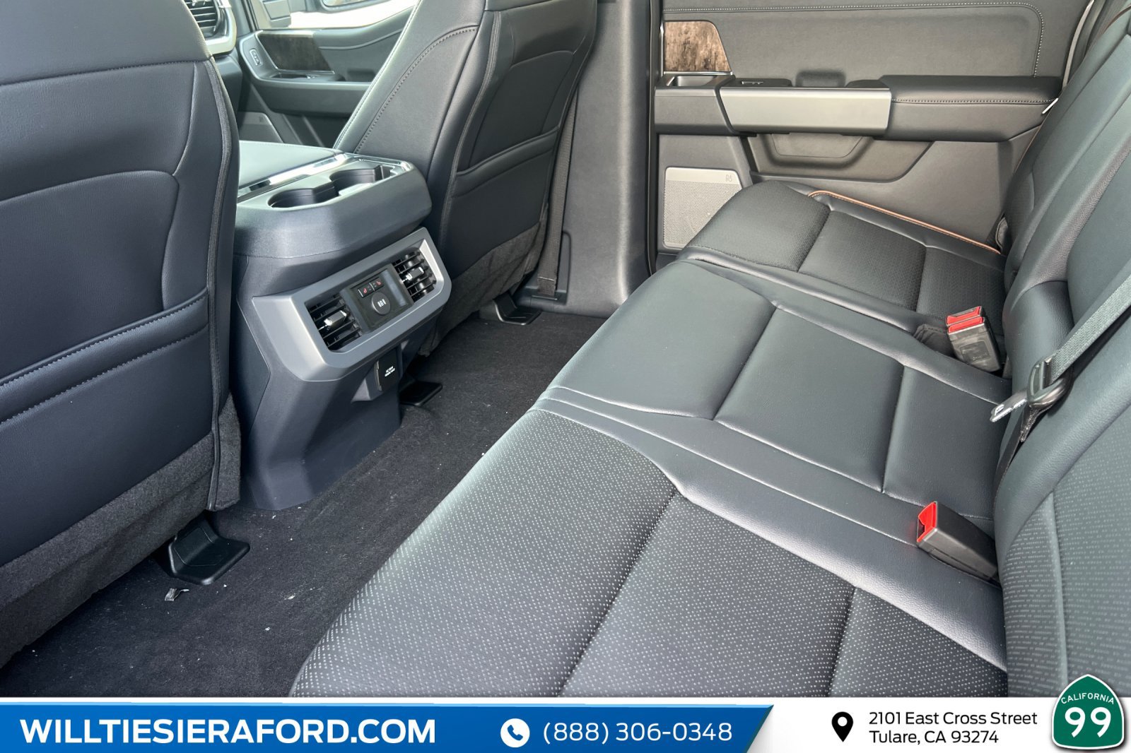 New 2026 Ford F250 Lariat w/ Tremor Off-Road Package AWD/4WD image 13