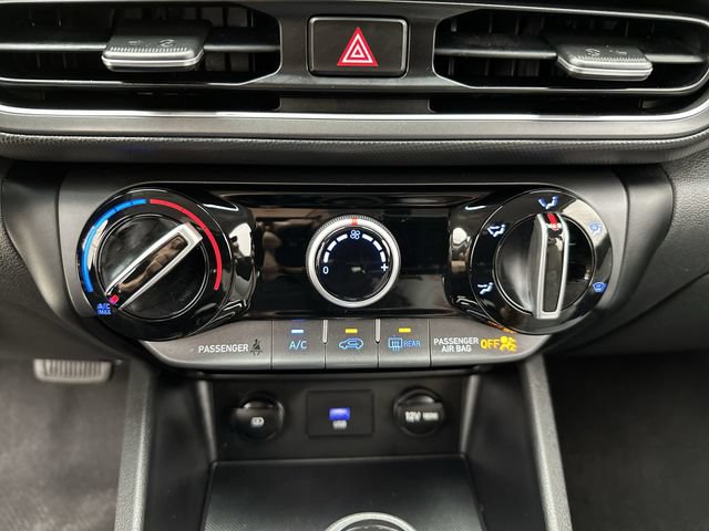 Used 2022 Hyundai Kona SEL AWD/4WD image 18