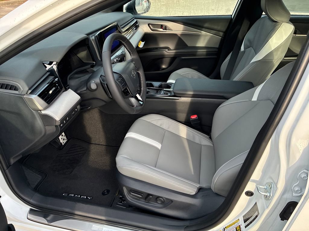New 2026 Toyota Camry SE image 15