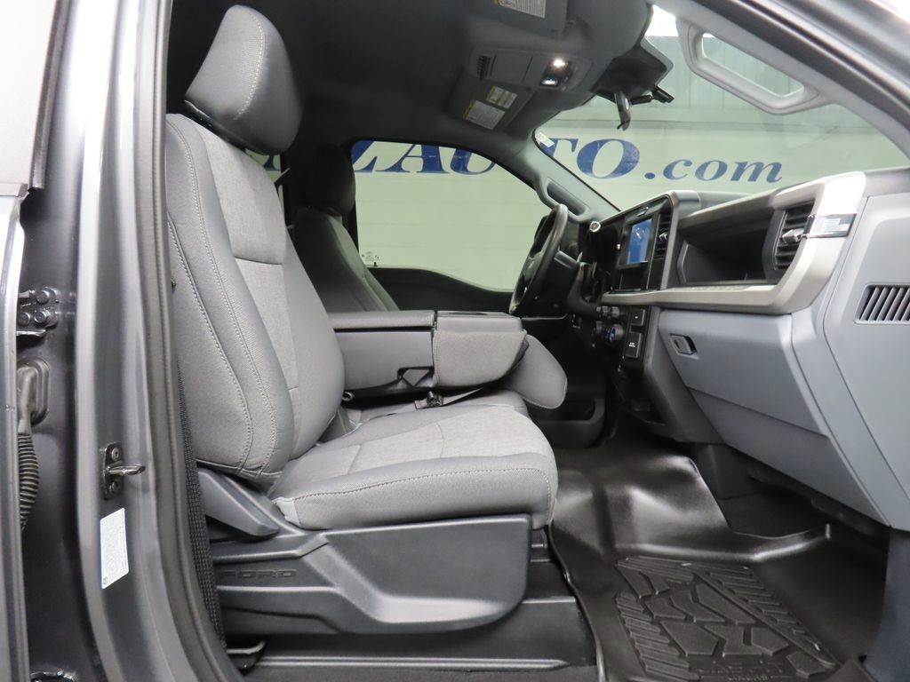 Used 2025 Ford F250 XL w/ STX Appearance Package image 28